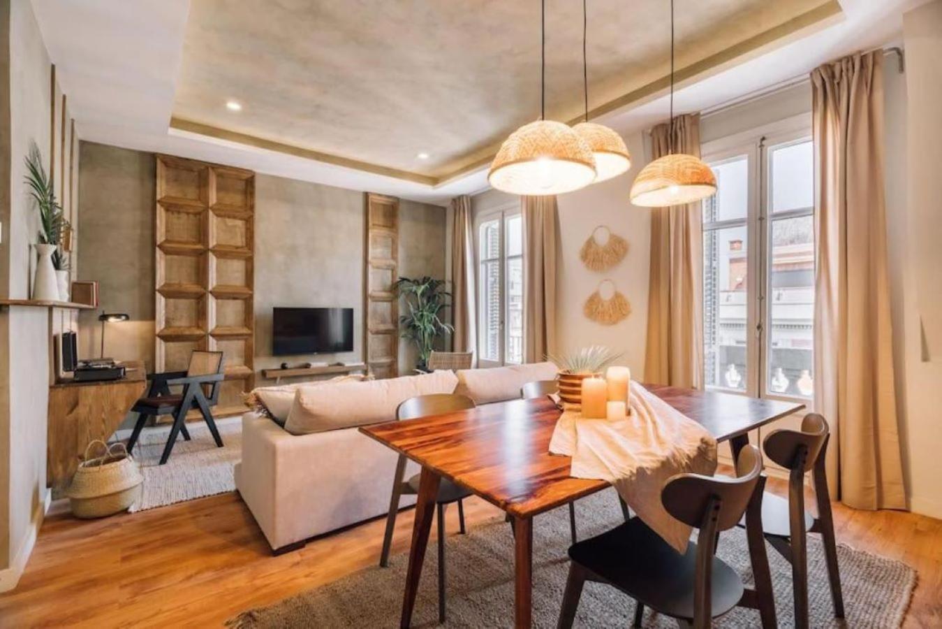 Salonga - 1 Bedroom And Balcony In Eixample Esquerra Барселона Экстерьер фото